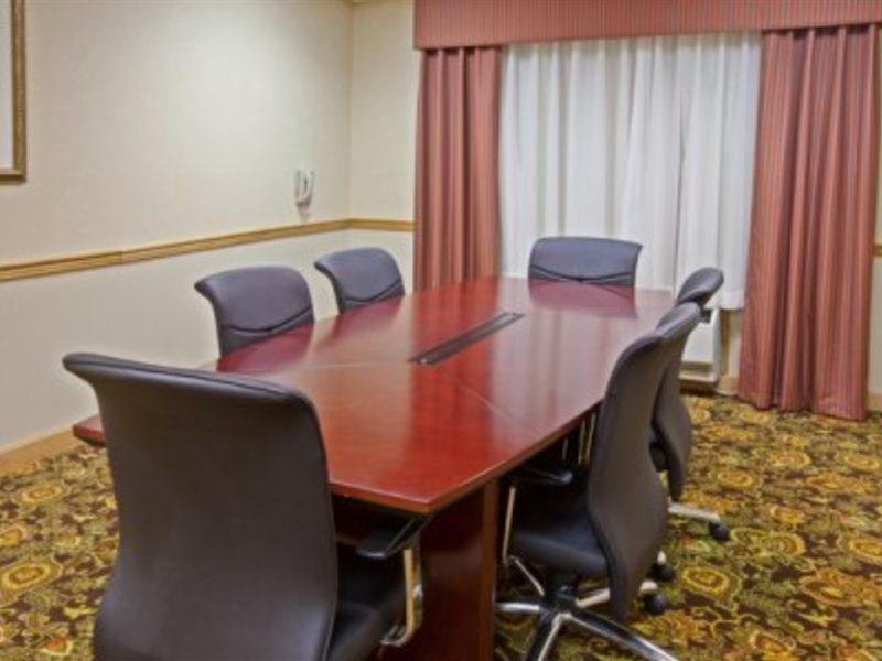 Country Inn & Suites By Radisson, Louisville East, Ky İş olanakları fotoğraf