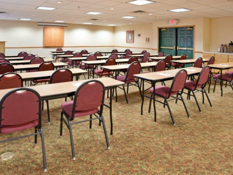 Country Inn & Suites By Radisson, Louisville East, Ky Dış mekan fotoğraf
